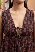 Black Ethnic Print V-Neck Tie-Up Top – Indo Fusion Chic