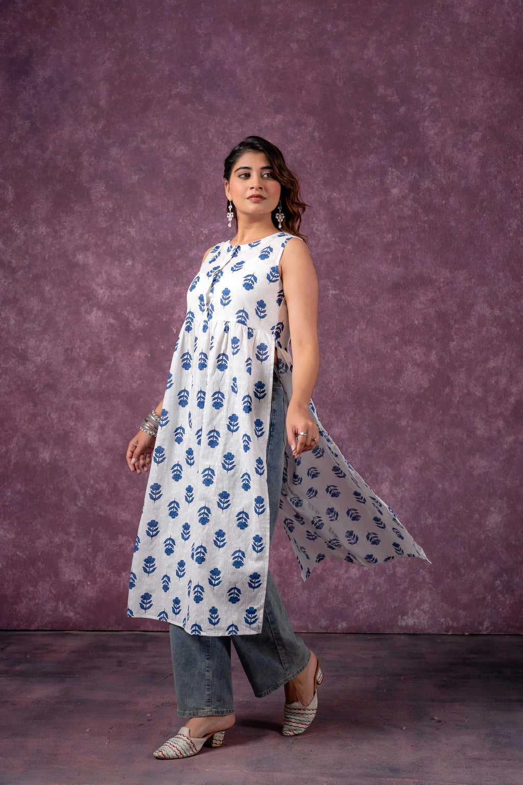 Indigo Leaf Printed Sleeveless Long Kurta for Women | Breezy Summer Ethnic Wear