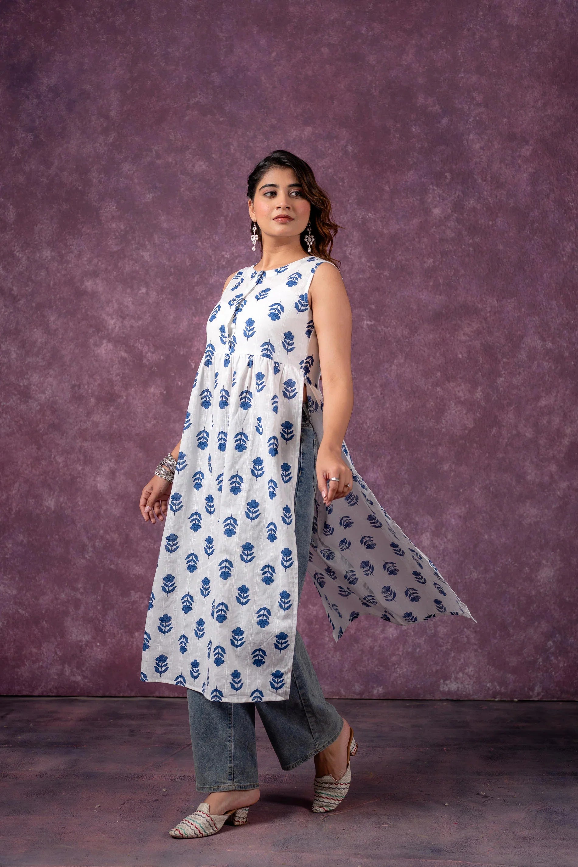Indigo Leaf Printed Sleeveless Long Kurta for Women | Breezy Summer Ethnic Wear