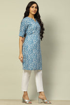 Blue & White Floral Printed Straight Kurta – Fresh Elegance Edition