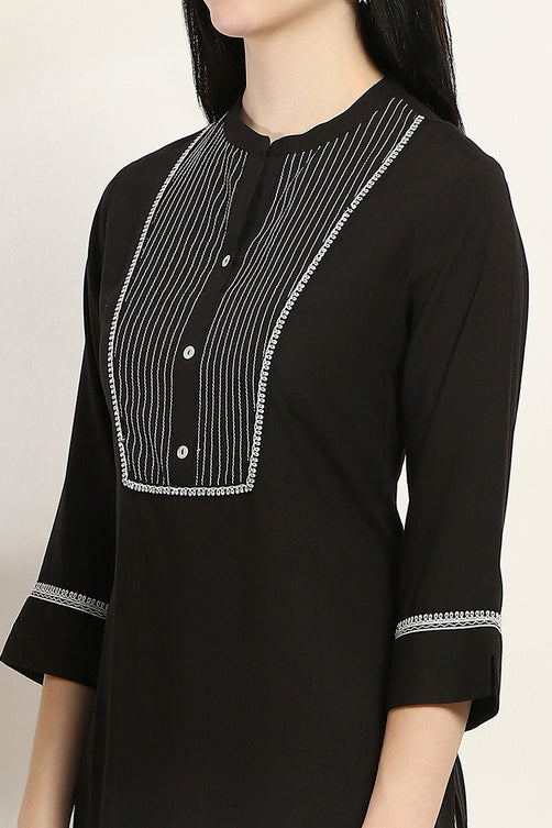 Black Solid Straight Kurta for Women | Minimal Elegant Everyday Wear
